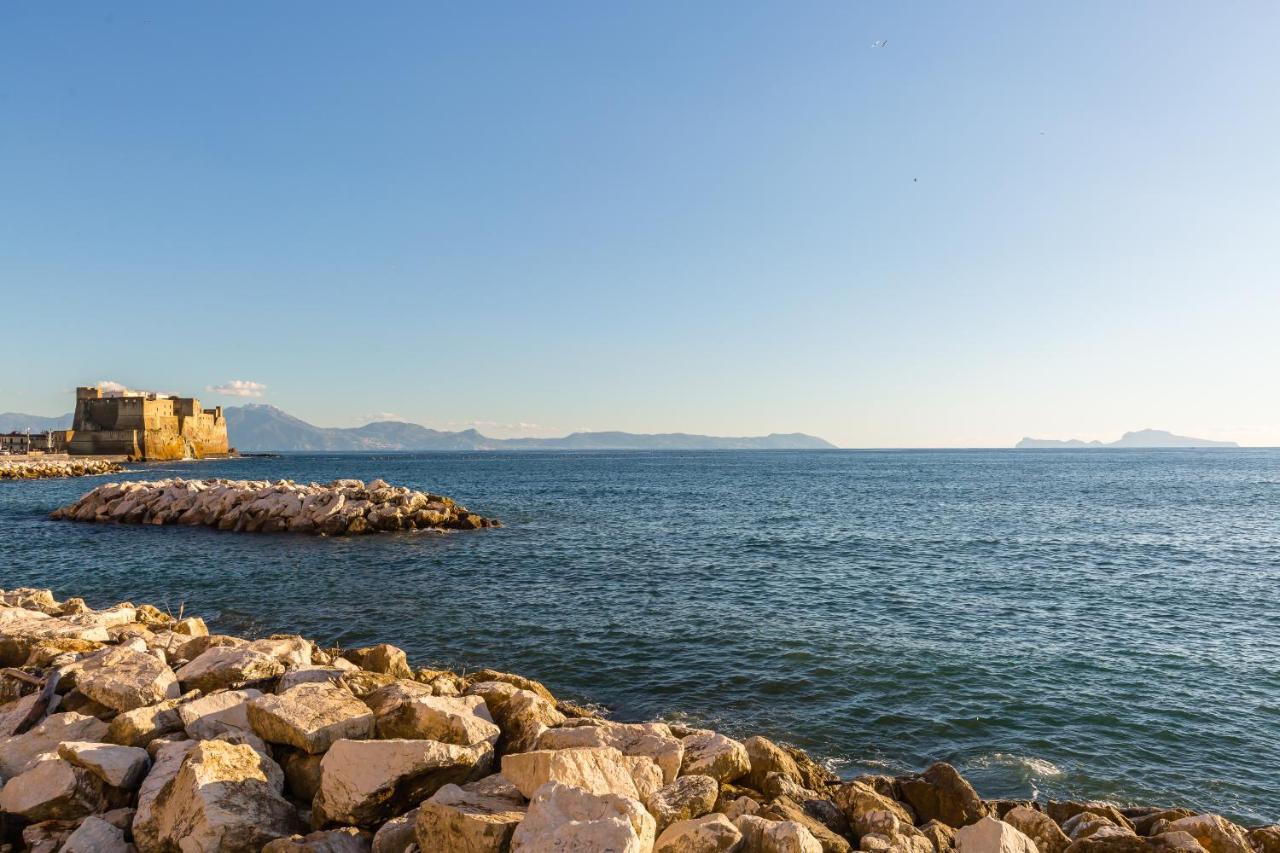 Parthenope'S Eye On The Seafront By Napoliapartments Εξωτερικό φωτογραφία