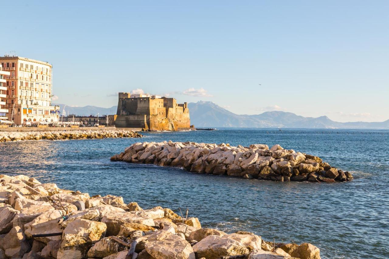Parthenope'S Eye On The Seafront By Napoliapartments Εξωτερικό φωτογραφία